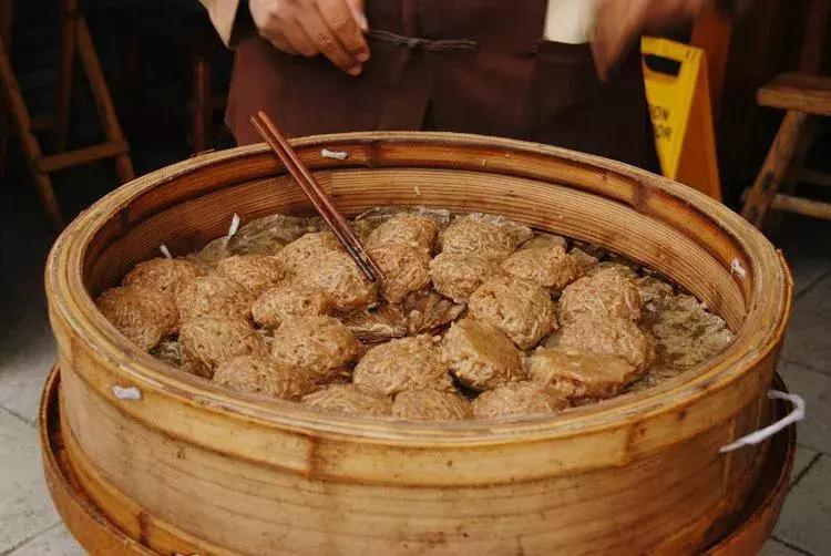 2025澳门精准正版免费四不像,精选解析与警惕虚假宣传-全面释义、解释与落实